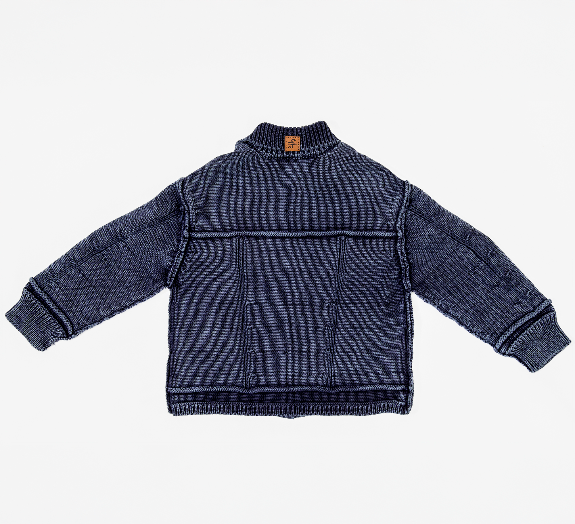 جاكيت تريكو ولادي "عين غين"