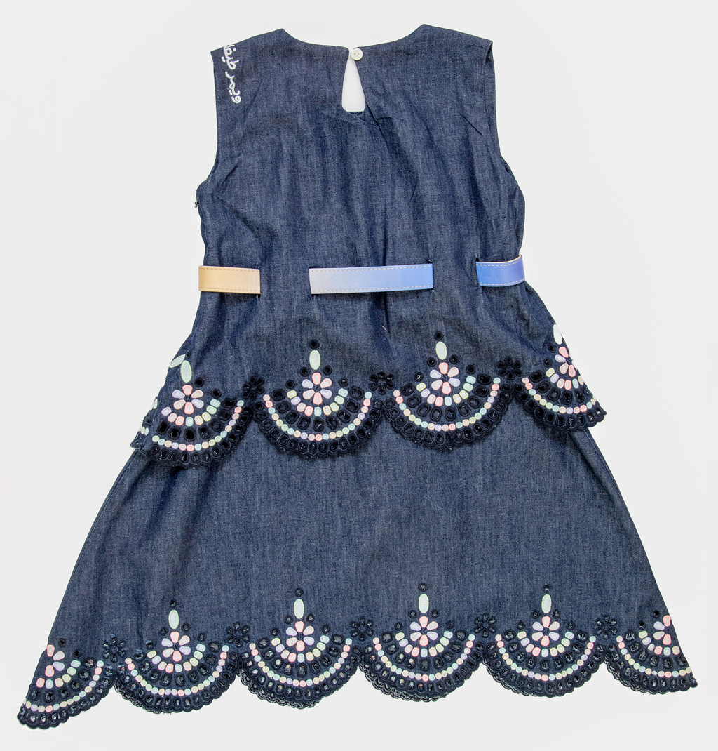 فستان جينز بناتي "يمر طيفك في خيالي"