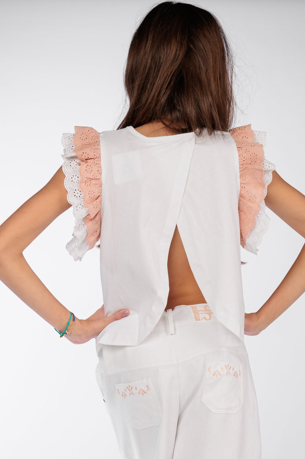 بلوزة "الغزالة رايقة"