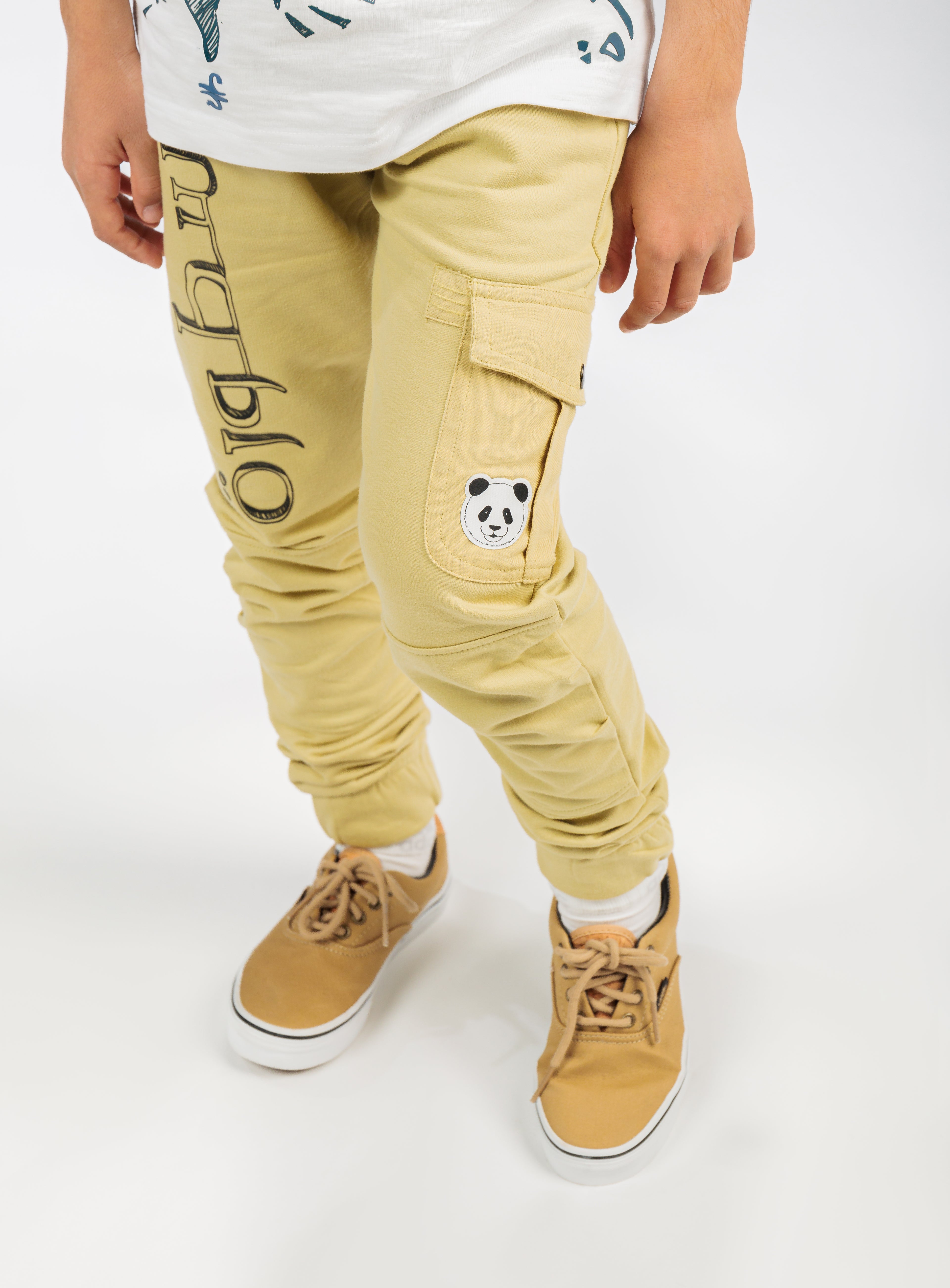 بنطلون أسطورة